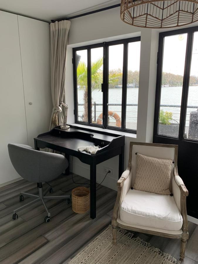 Loft Sur L'eau Avec Parking Parigi