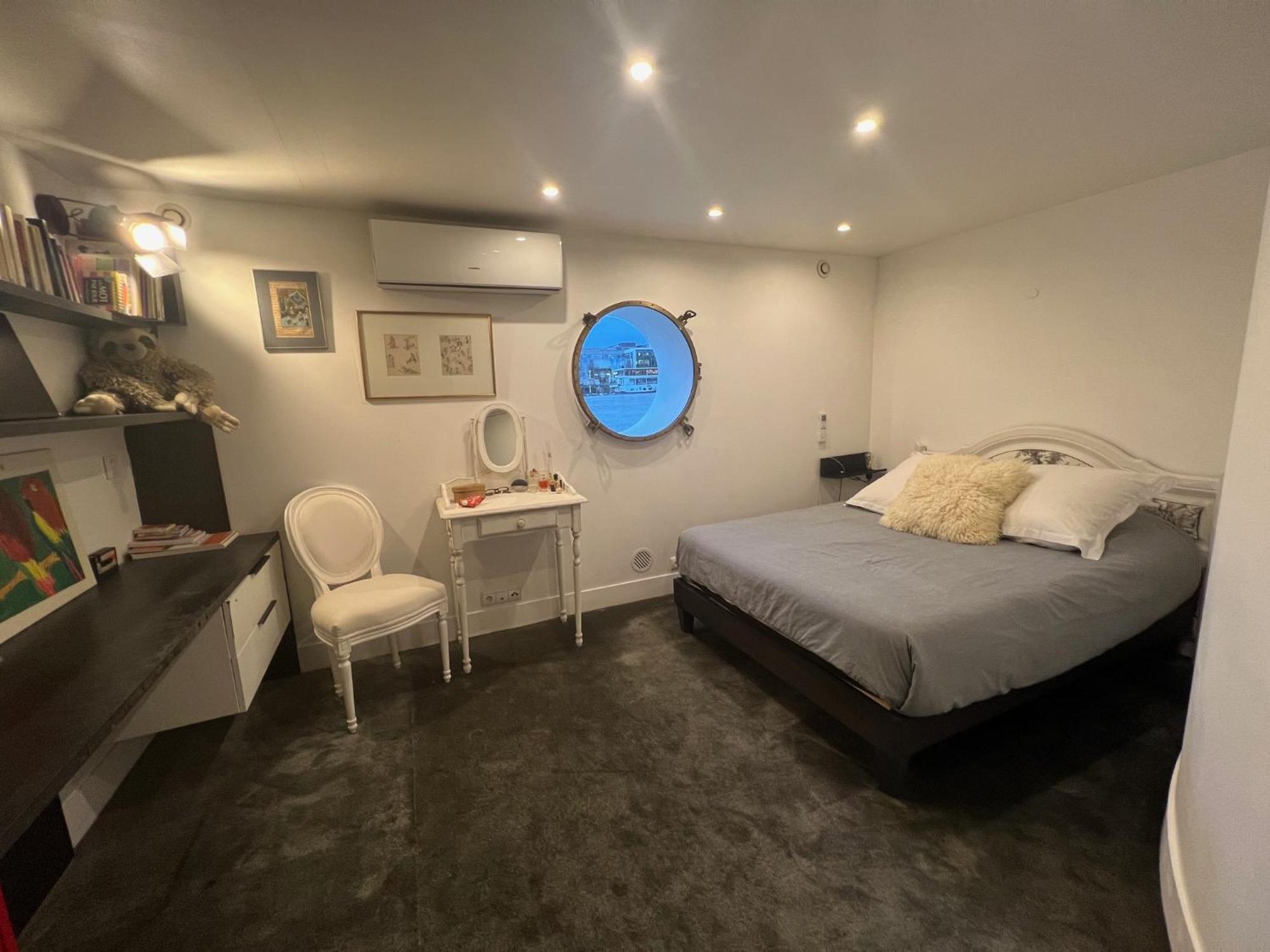 Apartment Loft Sur L'eau Avec Parking *